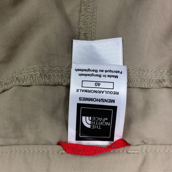 The North Face Hiking Pants Men's Size 40 x 28 Khaki Nylon Outdoors Gorpcore - Picture 7 of 13